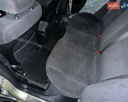 Бежевый Хонда Цивик, объемом двигателя 1.8 л и пробегом 230 тыс. км за 6500 $, фото 9 на Automoto.ua