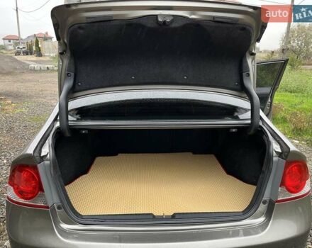 Бежевый Хонда Цивик, объемом двигателя 1.8 л и пробегом 160 тыс. км за 7700 $, фото 24 на Automoto.ua