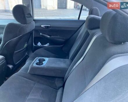 Бежевий Хонда Сівік, об'ємом двигуна 1.8 л та пробігом 290 тис. км за 5999 $, фото 7 на Automoto.ua