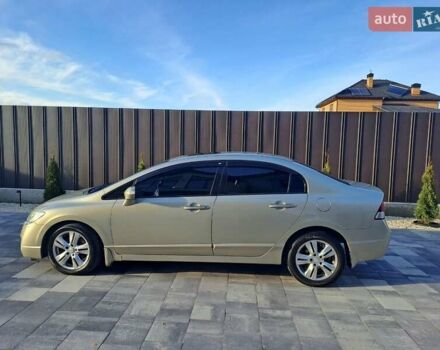 Бежевий Хонда Сівік, об'ємом двигуна 1.8 л та пробігом 157 тис. км за 7500 $, фото 1 на Automoto.ua