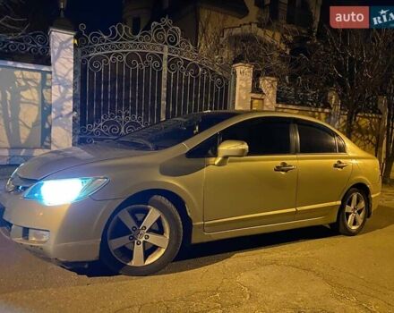 Бежевий Хонда Сівік, об'ємом двигуна 1.8 л та пробігом 290 тис. км за 5999 $, фото 3 на Automoto.ua