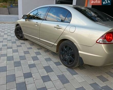 Бежевый Хонда Цивик, объемом двигателя 1.8 л и пробегом 290 тыс. км за 5700 $, фото 11 на Automoto.ua