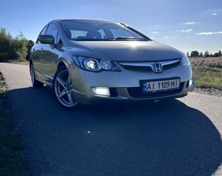 Хонда Цивик 2007 в Киеве на Automoto.ua Бежевый Хонда Цивик, объемом двигателя 1.8 л и пробегом 253 тыс. км за 7900 $, фото 1 на Automoto.ua