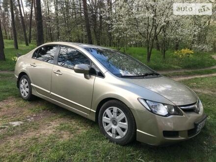 Хонда Цивик 2008 в Виннице на Automoto.ua Бежевый Хонда Цивик, объемом двигателя 1.8 л и пробегом 230 тыс. км за 5500 $, фото 1 на Automoto.ua