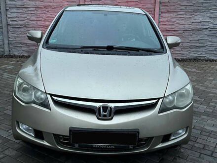 Хонда Цивик 2008 в Белой Церкве на Automoto.ua Бежевый Хонда Цивик, объемом двигателя 1.8 л и пробегом 230 тыс. км за 6500 $, фото 1 на Automoto.ua