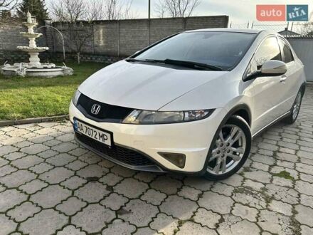 Бежевий Хонда Сівік, об'ємом двигуна 1.8 л та пробігом 240 тис. км за 8900 $, фото 1 на Automoto.ua