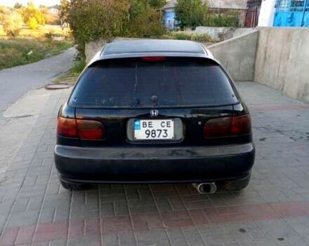Черный Хонда Цивик, объемом двигателя 1.5 л и пробегом 400 тыс. км за 2300 $, фото 4 на Automoto.ua
