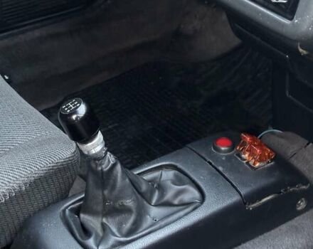 Черный Хонда Цивик, объемом двигателя 1.34 л и пробегом 200 тыс. км за 1550 $, фото 17 на Automoto.ua