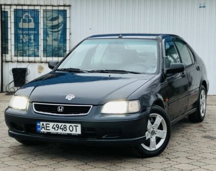 Черный Хонда Цивик, объемом двигателя 1.4 л и пробегом 200 тыс. км за 1750 $, фото 1 на Automoto.ua