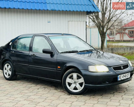 Черный Хонда Цивик, объемом двигателя 1.4 л и пробегом 200 тыс. км за 1950 $, фото 1 на Automoto.ua