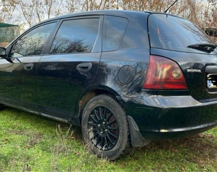 Черный Хонда Цивик, объемом двигателя 1.6 л и пробегом 327 тыс. км за 3495 $, фото 4 на Automoto.ua