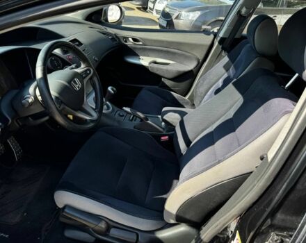 Черный Хонда Цивик, объемом двигателя 1.4 л и пробегом 187 тыс. км за 5599 $, фото 7 на Automoto.ua