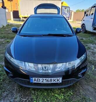 Черный Хонда Цивик, объемом двигателя 1.3 л и пробегом 190 тыс. км за 5500 $, фото 2 на Automoto.ua