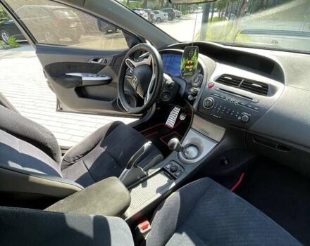 Чорний Хонда Сівік, об'ємом двигуна 1.8 л та пробігом 280 тис. км за 6250 $, фото 7 на Automoto.ua