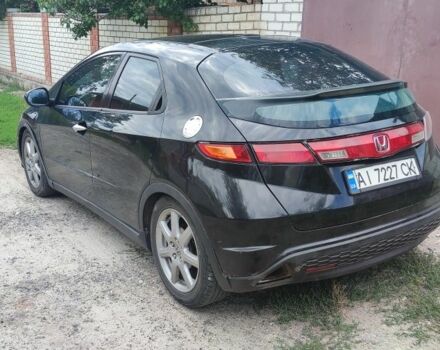 Черный Хонда Цивик, объемом двигателя 1.8 л и пробегом 258 тыс. км за 5500 $, фото 1 на Automoto.ua
