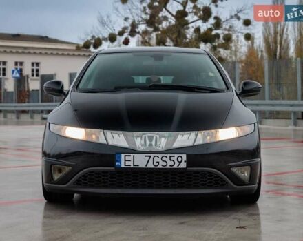 Чорний Хонда Сівік, об'ємом двигуна 2.2 л та пробігом 342 тис. км за 7800 $, фото 4 на Automoto.ua