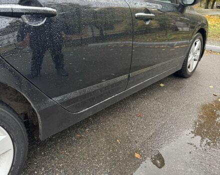 Черный Хонда Цивик, объемом двигателя 1.8 л и пробегом 265 тыс. км за 5700 $, фото 5 на Automoto.ua