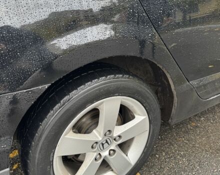 Черный Хонда Цивик, объемом двигателя 1.8 л и пробегом 265 тыс. км за 5700 $, фото 7 на Automoto.ua