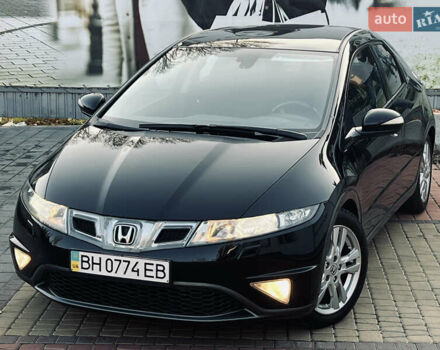 Черный Хонда Цивик, объемом двигателя 1.8 л и пробегом 115 тыс. км за 8300 $, фото 7 на Automoto.ua