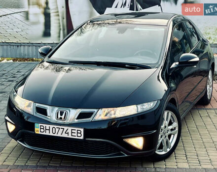 Чорний Хонда Сівік, об'ємом двигуна 1.8 л та пробігом 115 тис. км за 8700 $, фото 6 на Automoto.ua