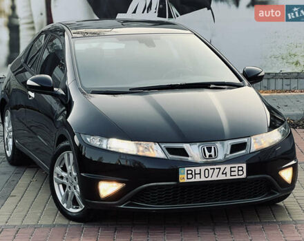 Черный Хонда Цивик, объемом двигателя 1.8 л и пробегом 115 тыс. км за 8300 $, фото 11 на Automoto.ua