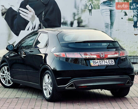 Чорний Хонда Сівік, об'ємом двигуна 1.8 л та пробігом 115 тис. км за 8700 $, фото 21 на Automoto.ua