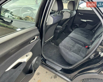 Черный Хонда Цивик, объемом двигателя 1.4 л и пробегом 153 тыс. км за 8800 $, фото 24 на Automoto.ua