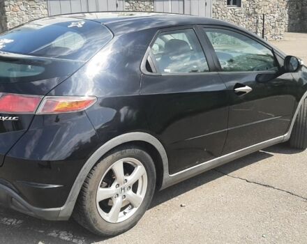 Черный Хонда Цивик, объемом двигателя 1.3 л и пробегом 198 тыс. км за 6700 $, фото 4 на Automoto.ua