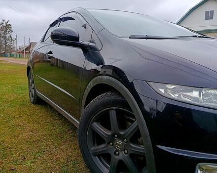 Черный Хонда Цивик, объемом двигателя 1.8 л и пробегом 260 тыс. км за 7200 $, фото 2 на Automoto.ua