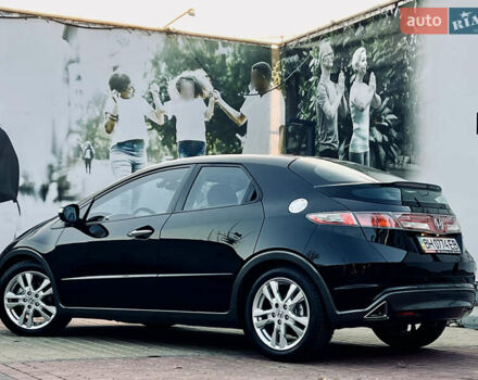 Чорний Хонда Сівік, об'ємом двигуна 1.8 л та пробігом 115 тис. км за 8700 $, фото 16 на Automoto.ua