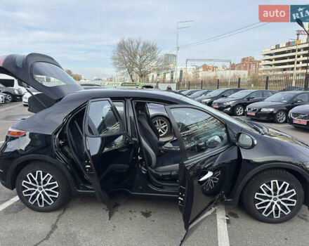 Черный Хонда Цивик, объемом двигателя 1.4 л и пробегом 153 тыс. км за 8800 $, фото 14 на Automoto.ua