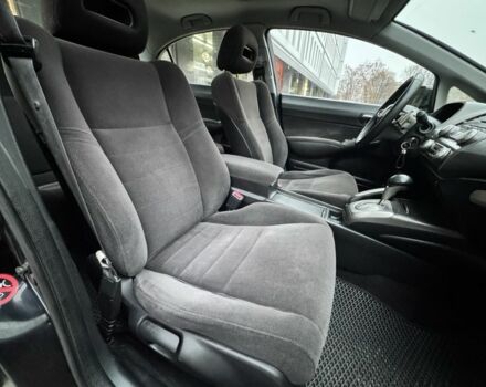 Чорний Хонда Сівік, об'ємом двигуна 1.8 л та пробігом 157 тис. км за 6500 $, фото 19 на Automoto.ua