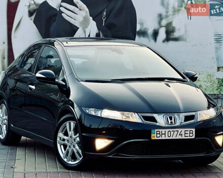 Чорний Хонда Сівік, об'ємом двигуна 1.8 л та пробігом 115 тис. км за 8700 $, фото 3 на Automoto.ua