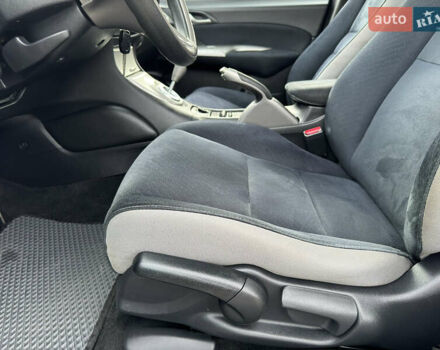 Черный Хонда Цивик, объемом двигателя 1.4 л и пробегом 153 тыс. км за 8800 $, фото 22 на Automoto.ua