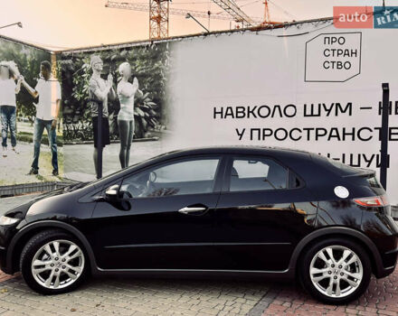 Чорний Хонда Сівік, об'ємом двигуна 1.8 л та пробігом 115 тис. км за 8700 $, фото 31 на Automoto.ua