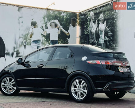 Черный Хонда Цивик, объемом двигателя 1.8 л и пробегом 115 тыс. км за 8300 $, фото 25 на Automoto.ua