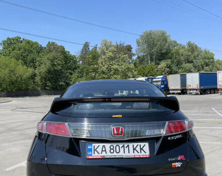 Черный Хонда Цивик, объемом двигателя 2 л и пробегом 123 тыс. км за 9599 $, фото 9 на Automoto.ua