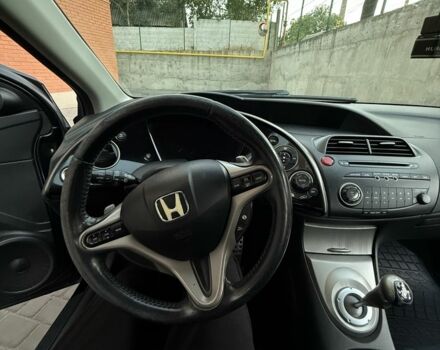 Хонда Цивик 2008 в Днепре (Днепропетровске) на Automoto.ua Черный Хонда Цивик, объемом двигателя 1.8 л и пробегом 218 тыс. км за 7800 $, фото 4 на Automoto.ua