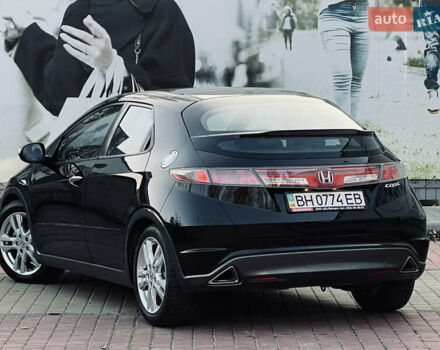 Черный Хонда Цивик, объемом двигателя 1.8 л и пробегом 115 тыс. км за 8300 $, фото 21 на Automoto.ua
