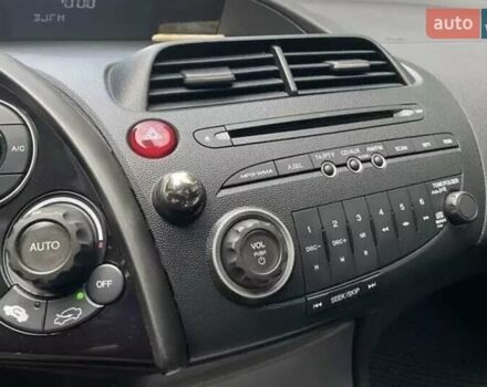 Черный Хонда Цивик, объемом двигателя 2.2 л и пробегом 223 тыс. км за 6700 $, фото 51 на Automoto.ua