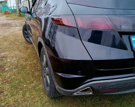 Черный Хонда Цивик, объемом двигателя 1.8 л и пробегом 260 тыс. км за 7200 $, фото 5 на Automoto.ua