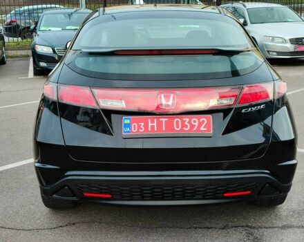 Черный Хонда Цивик, объемом двигателя 1.4 л и пробегом 153 тыс. км за 8800 $, фото 6 на Automoto.ua