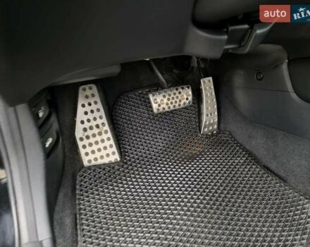 Черный Хонда Цивик, объемом двигателя 1.8 л и пробегом 196 тыс. км за 7700 $, фото 26 на Automoto.ua