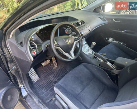 Чорний Хонда Сівік, об'ємом двигуна 1.8 л та пробігом 245 тис. км за 6700 $, фото 3 на Automoto.ua