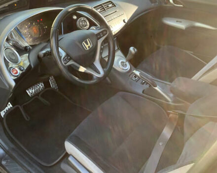 Черный Хонда Цивик, объемом двигателя 1.8 л и пробегом 207 тыс. км за 4300 $, фото 14 на Automoto.ua