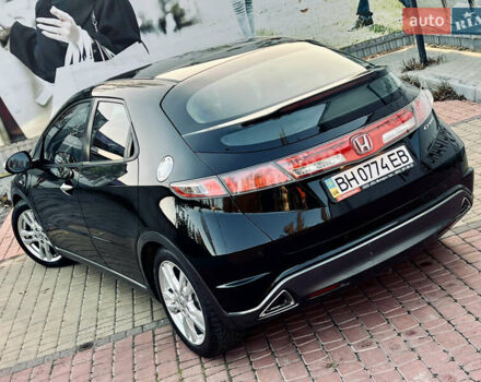 Чорний Хонда Сівік, об'ємом двигуна 1.8 л та пробігом 115 тис. км за 8700 $, фото 24 на Automoto.ua