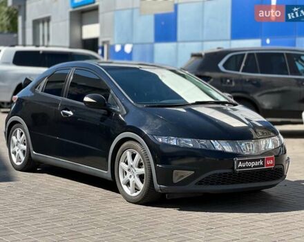 Черный Хонда Цивик, объемом двигателя 1.8 л и пробегом 190 тыс. км за 6280 $, фото 2 на Automoto.ua