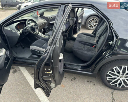 Черный Хонда Цивик, объемом двигателя 1.4 л и пробегом 153 тыс. км за 8800 $, фото 20 на Automoto.ua