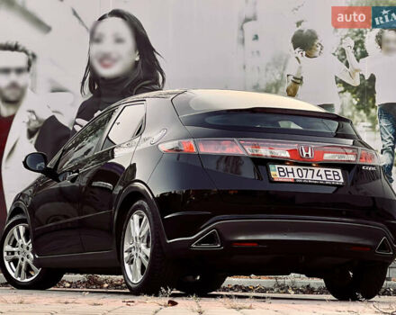 Чорний Хонда Сівік, об'ємом двигуна 1.8 л та пробігом 115 тис. км за 8700 $, фото 23 на Automoto.ua