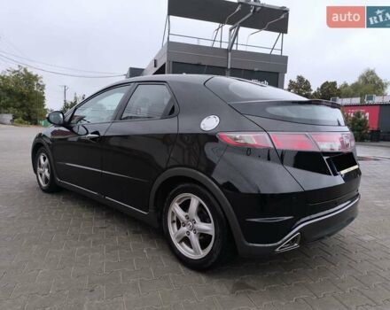 Черный Хонда Цивик, объемом двигателя 1.8 л и пробегом 196 тыс. км за 7700 $, фото 12 на Automoto.ua